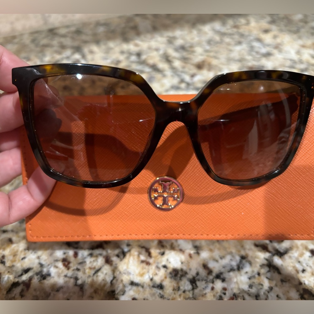 Tory Burch Sunglasses, EPOC